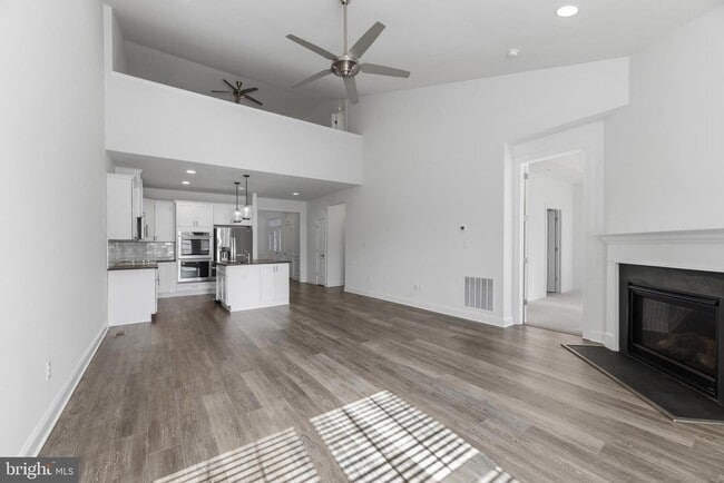 Building Photo - 906 Moorings Cir