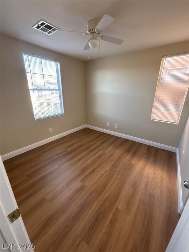 Building Photo - 10992 Scotch Rose St