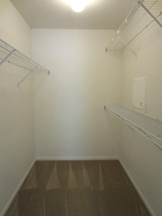 Building Photo - 5671 Ansel Dr