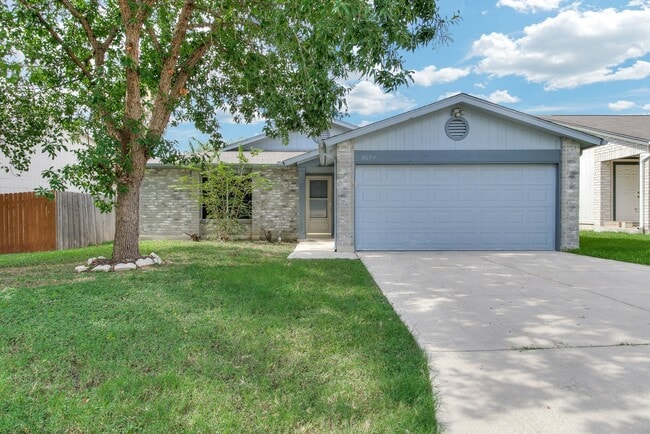 Primary Photo - Spacious Single-Story Living in Meadow Brook