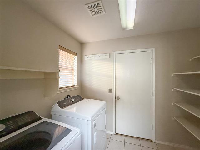 Building Photo - 6908 Hayling Way