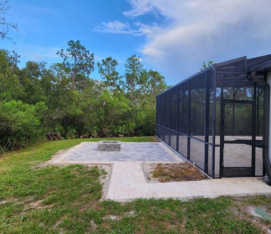 Building Photo - 14333 Bella Ln