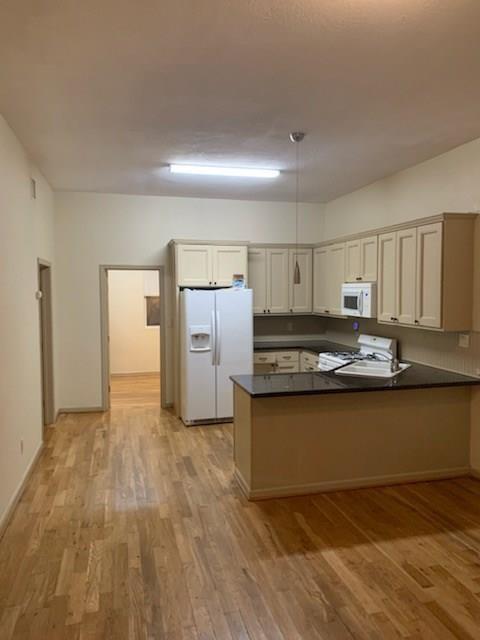 Building Photo - 2107 Avenue O 1/2