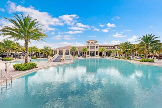 Building Photo - 10500 NW 78th Terrace