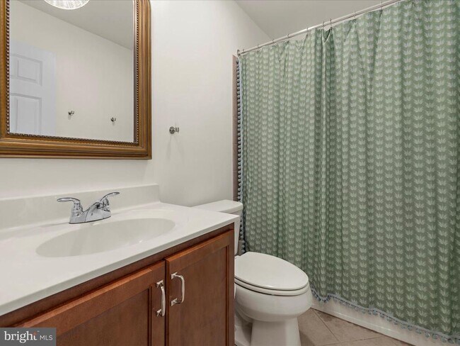 Building Photo - 8512 Pine Springs Dr
