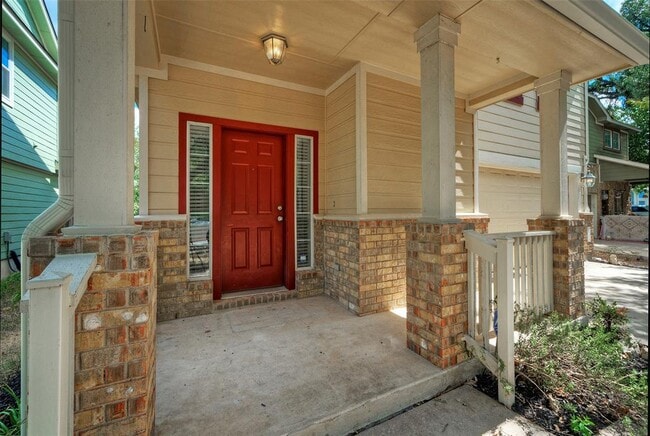 Building Photo - 8505 Dulcet Dr