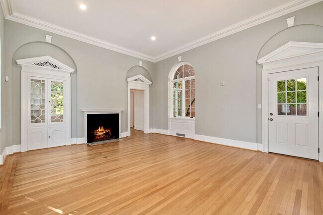 Building Photo - 3003 Massachusetts Ave NW