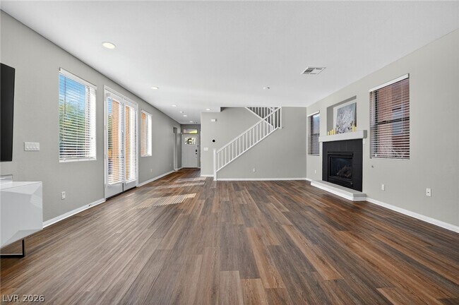 Building Photo - 3932 Bagua Ct