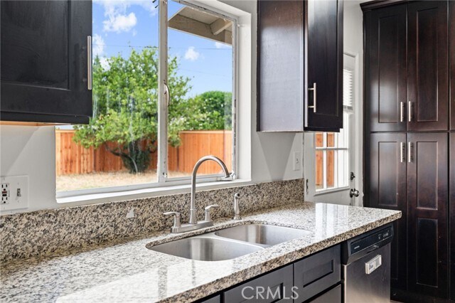 Building Photo - 8232 Malven Ave