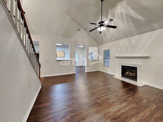 Building Photo - 6817 Reedy Creek Rd