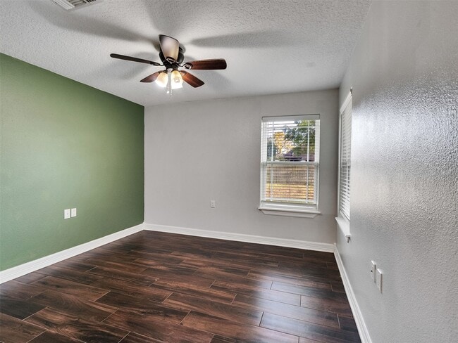 Building Photo - 114 Audubon Woods Dr