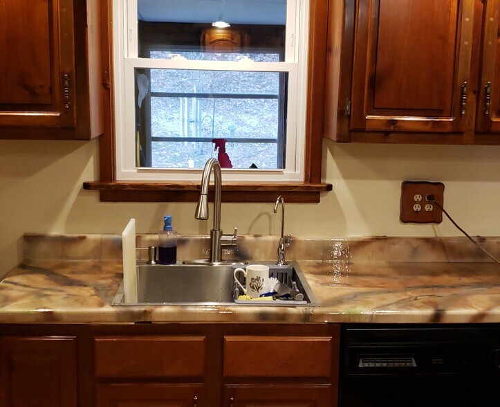 Building Photo - 2857 NY-9D