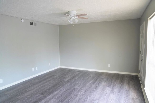 Building Photo - 3314 N MacGregor Way