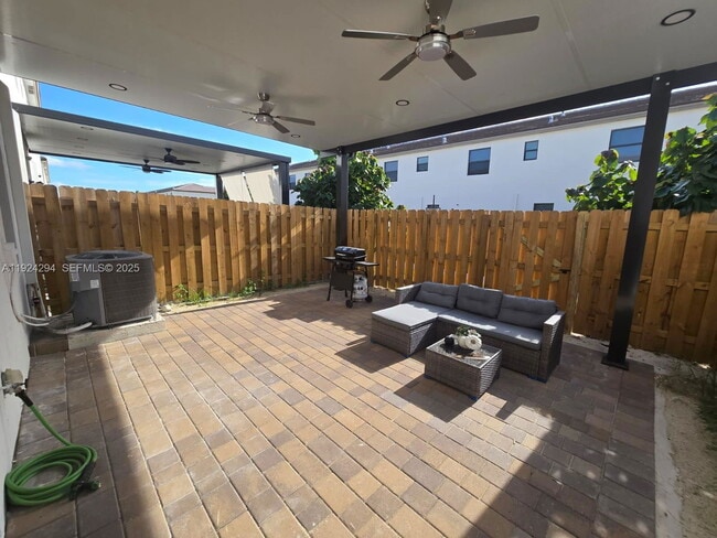 Building Photo - 23036 SW 129th Place Rd