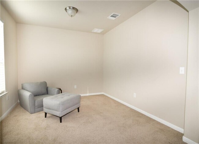 Building Photo - 18405 Congaree St