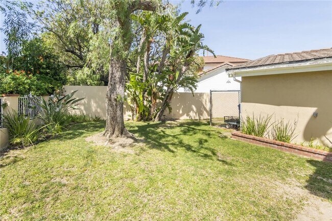 Building Photo - 16970 Blanche Pl