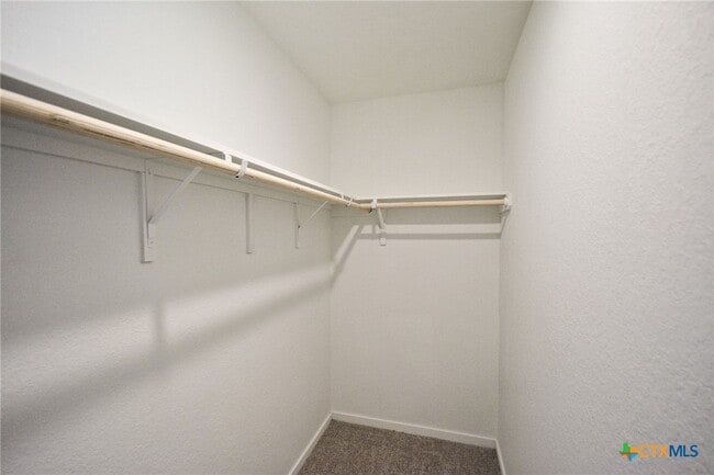 Building Photo - 3243 Gingham Pt