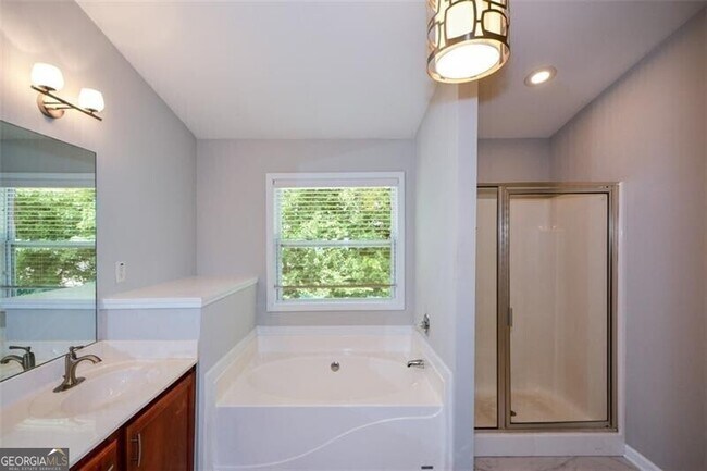 Building Photo - 1781 Waterside Dr