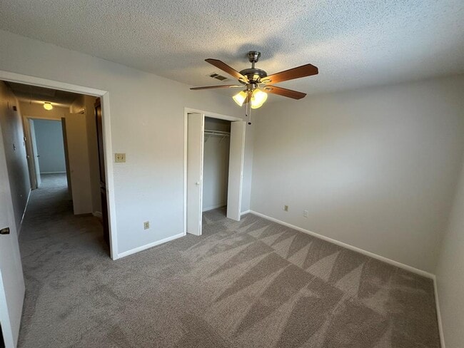 Building Photo - 12314 Abney Dr