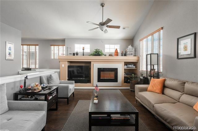 Building Photo - 22685 E Ontario Dr