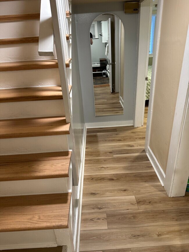 Building Photo - 31 State St