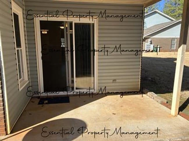 Building Photo - 1201 Liberty Dr