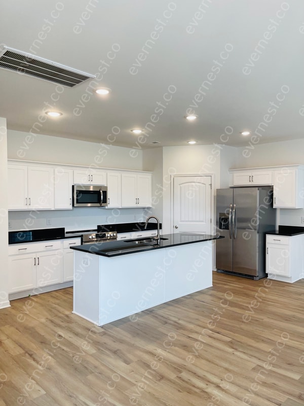 Building Photo - 2656 Lakevilla Dr