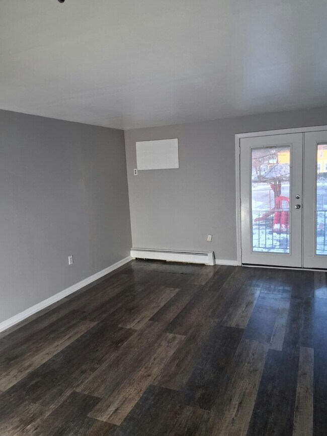 Building Photo - 13540 Superior Ave