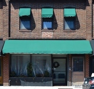 Primary Photo - 144 N Park Ave