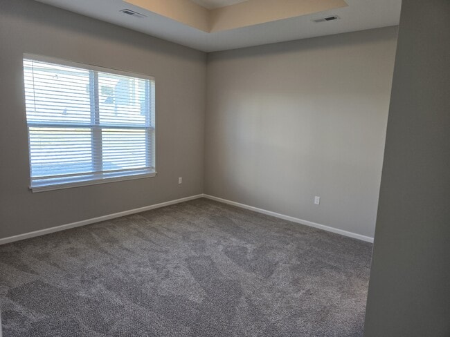 Building Photo - 12219 N Rhode Ct