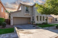 Building Photo - 4241 E Carla Vista Dr