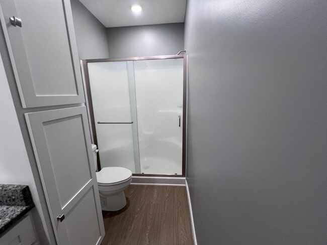 Building Photo - 235 Guthrie Dr