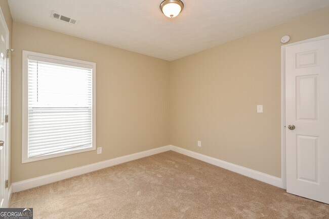 Building Photo - 11562 Kades Trail
