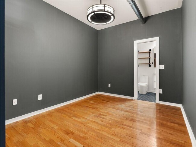 Building Photo - 800 Peachtree St NE