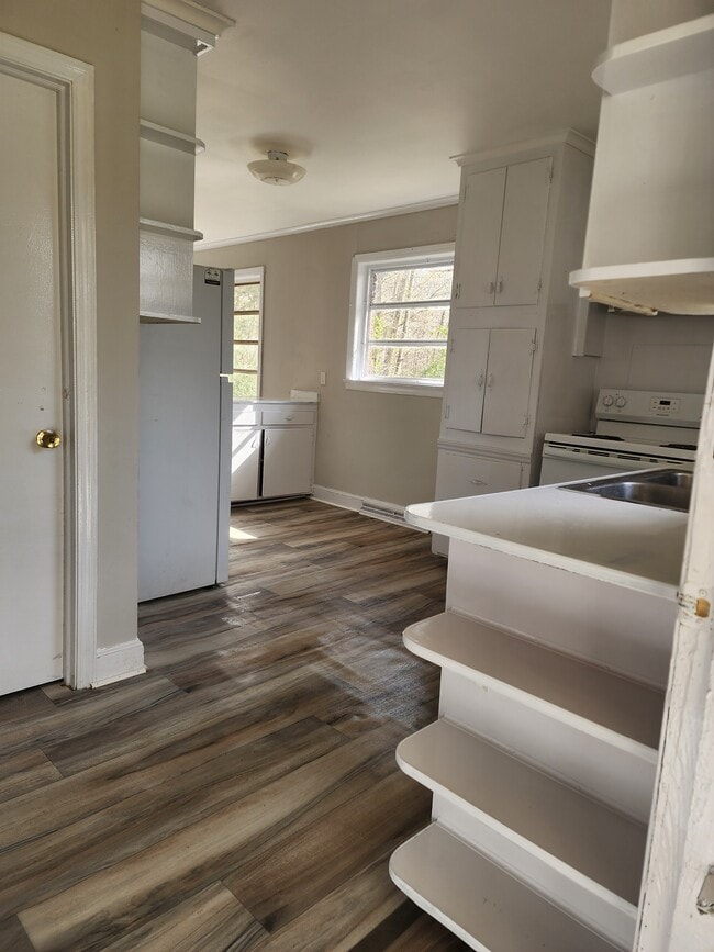 Building Photo - County Line Park