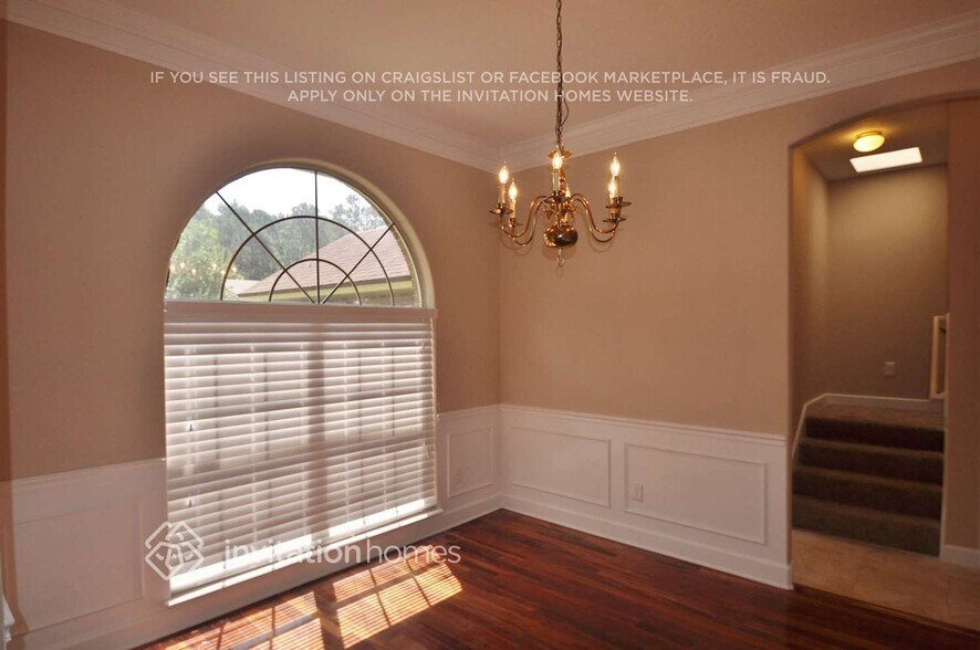 Building Photo - 9248 Starpass Dr