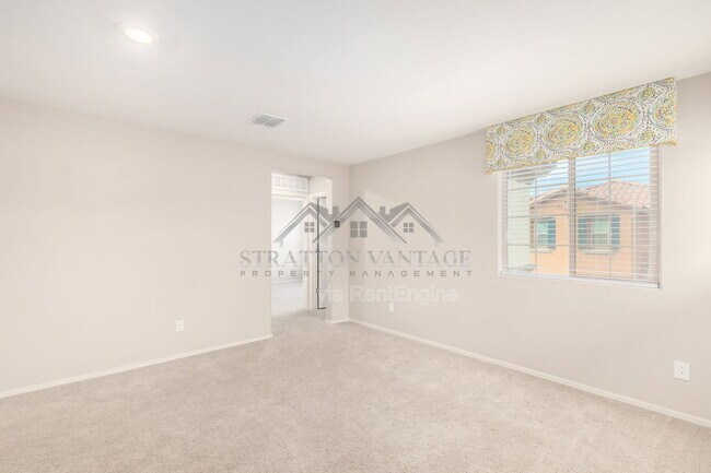 Building Photo - 55 E Constitution Dr