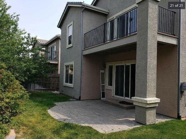 Building Photo - 3BR/2.5BA Bella Rio home in NW Reno on Quiet Street