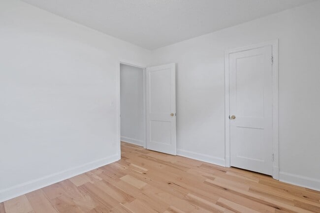 Building Photo - 2/ 1 Home for Rent!