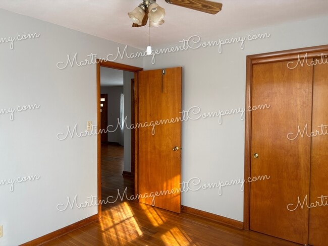 Building Photo - 1206 S Murray Ave