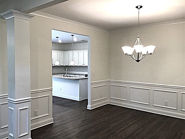 Building Photo - 1462 Weatherbrook Cir