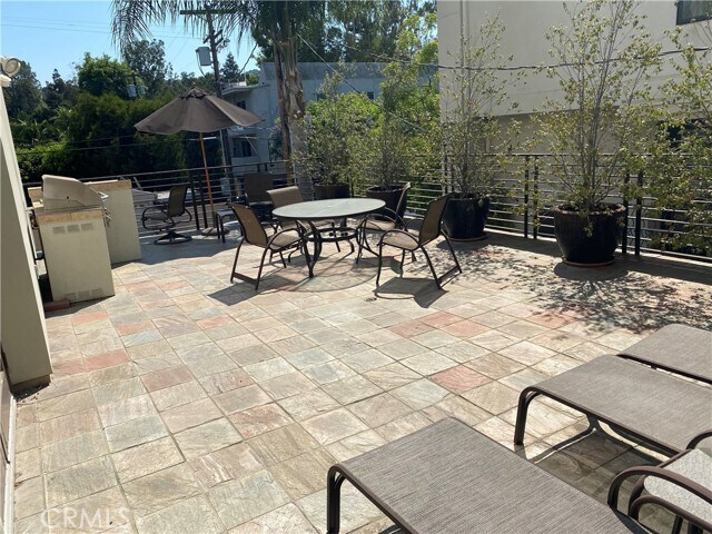 Building Photo - 11851 Laurelwood Dr