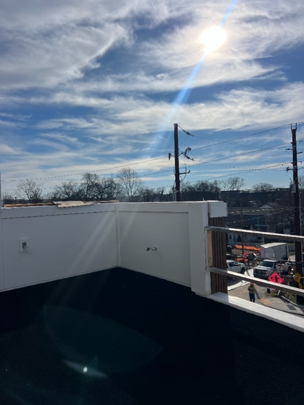 Building Photo - 600 Southgate Ave