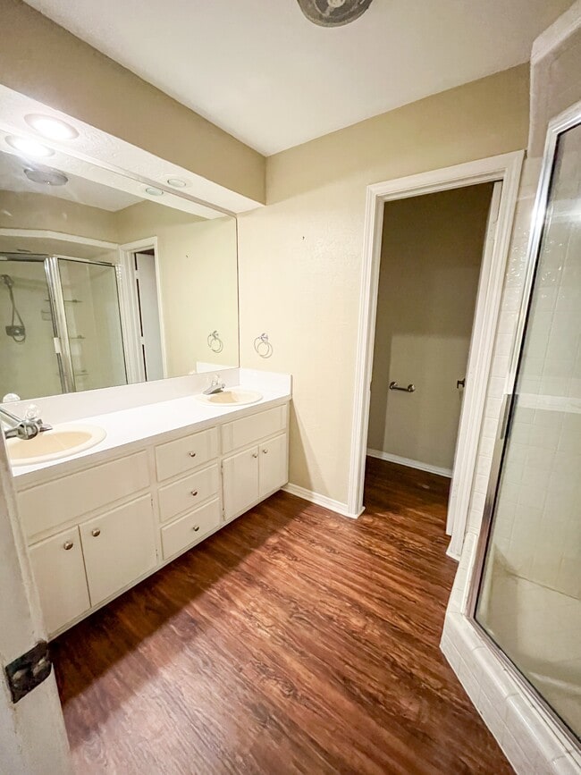 Building Photo - 1601 SW Boyles Landing Rd