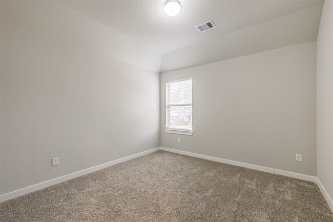 Building Photo - 122 Vine Mint Dr
