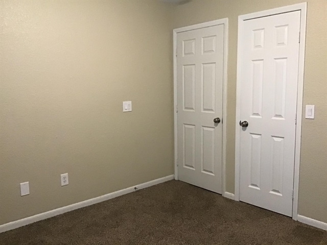 Building Photo - 2774 SE Bishop Ave