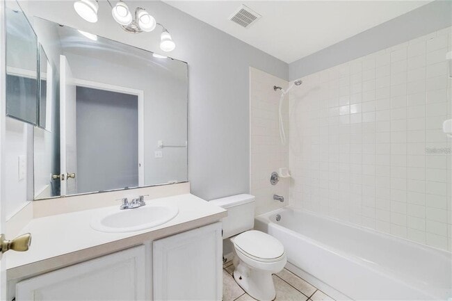 Building Photo - 2152 Rj Cir