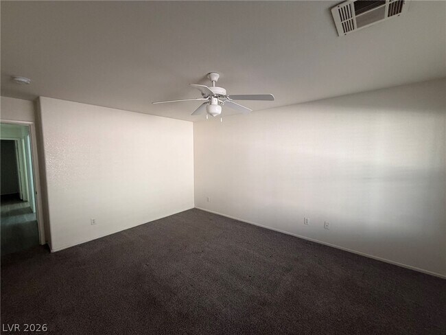 Building Photo - 203 Lynbrook St