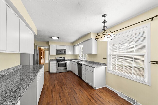 Building Photo - 30800 Gates Mills Blvd