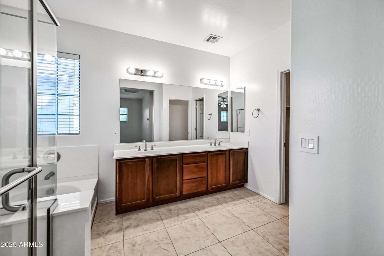 Building Photo - 5307 W Paso Trl